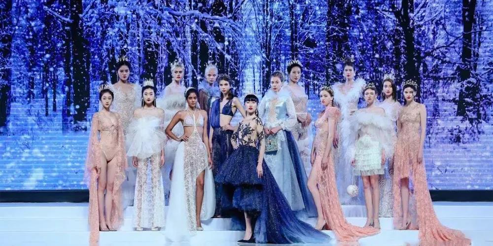 亚洲精品久久国产高清情趣