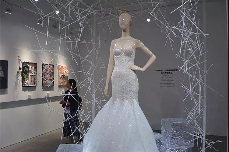 亚洲精品久久国产高清情趣